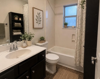 3215 Patagonia Street - Photo Thumbnail 10
