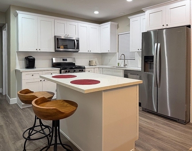 3703 Market Street - Photo Thumbnail 9