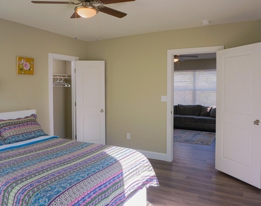 3703 Market Street - Photo Thumbnail 16