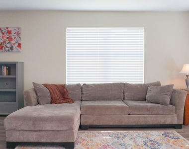 3703 Market Street - Photo Thumbnail 2
