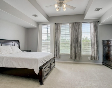 618 Asbury Street - Photo Thumbnail 20