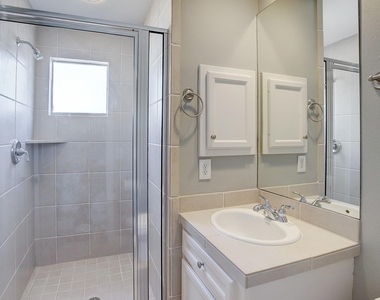 618 Asbury Street - Photo Thumbnail 25