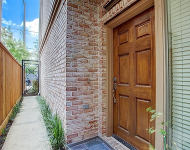 618 Asbury Street - Photo Thumbnail 3
