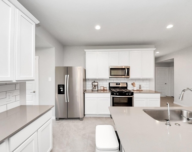 3306 Dagostino Creek Drive - Photo Thumbnail 18