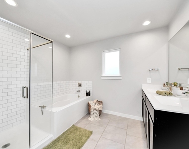 3306 Dagostino Creek Drive - Photo Thumbnail 32