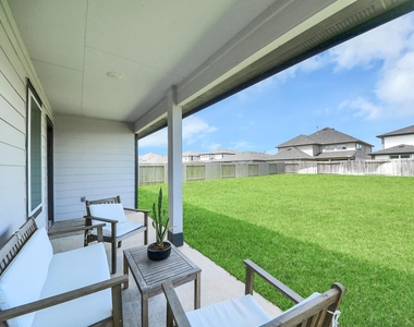 3306 Dagostino Creek Drive - Photo Thumbnail 38