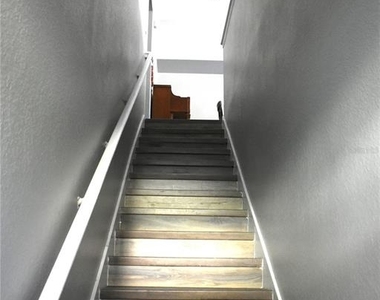 9078 Lake Chase Island Way - Photo Thumbnail 2