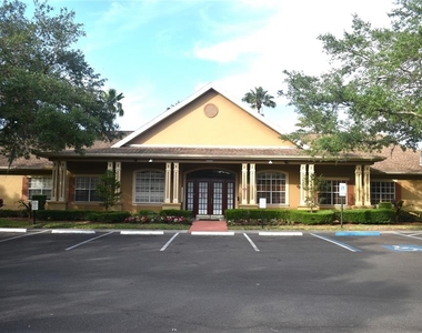 9078 Lake Chase Island Way - Photo Thumbnail 35