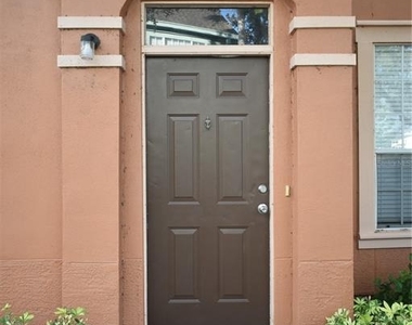 9078 Lake Chase Island Way - Photo Thumbnail 30