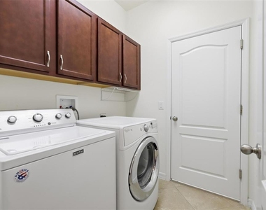 740 Preakness Circle - Photo Thumbnail 25