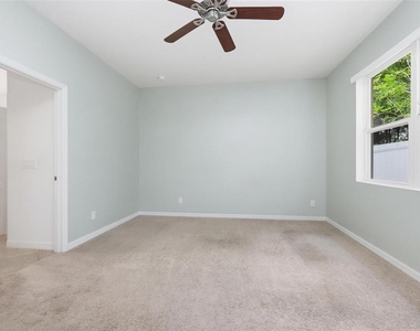 740 Preakness Circle - Photo Thumbnail 15