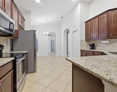 740 Preakness Circle - Photo Thumbnail 10