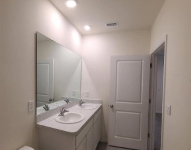 7768 Cypress Walk Drive - Photo Thumbnail 29