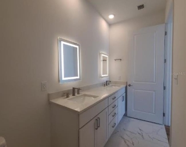 644 3rd Avenue S - Photo Thumbnail 38