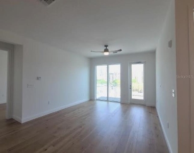 644 3rd Avenue S - Photo Thumbnail 13