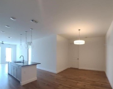 644 3rd Avenue S - Photo Thumbnail 7