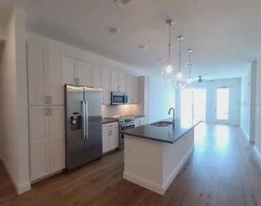 644 3rd Avenue S - Photo Thumbnail 12