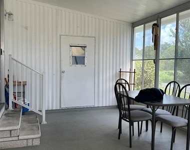 8407 Weatherford Avenue - Photo Thumbnail 13