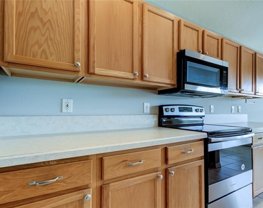 18829 Maisons Drive - Photo Thumbnail 31