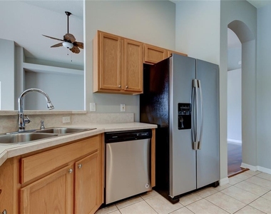 18829 Maisons Drive - Photo Thumbnail 34