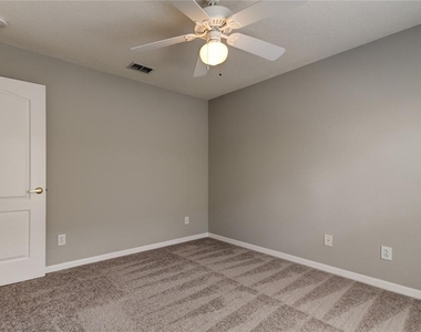 18829 Maisons Drive - Photo Thumbnail 6