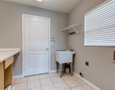 18829 Maisons Drive - Photo Thumbnail 35
