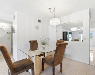 2386 Sumatran Way - Photo Thumbnail 7