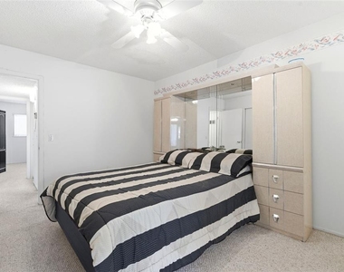 2386 Sumatran Way - Photo Thumbnail 17