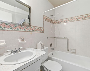 2386 Sumatran Way - Photo Thumbnail 12