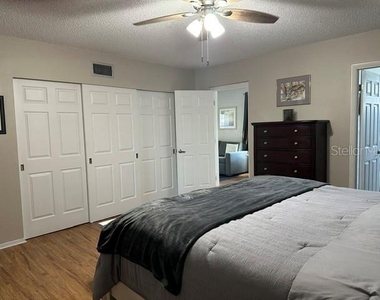 2405 Franciscan Drive - Photo Thumbnail 13