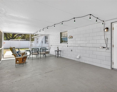 5865 92nd Avenue N - Photo Thumbnail 17