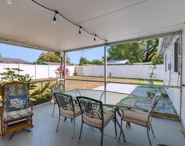 5865 92nd Avenue N - Photo Thumbnail 16
