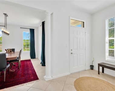 8307 Manor Club Circle - Photo Thumbnail 8