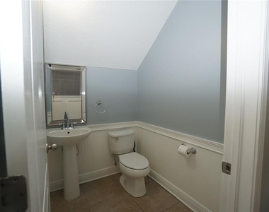 7303 S Shamrock Road - Photo Thumbnail 3