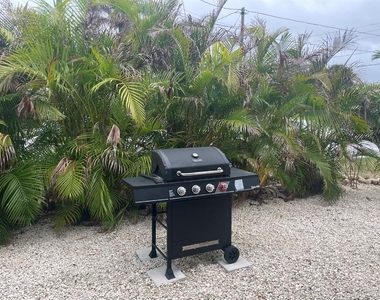 720 E Gulf Boulevard - Photo Thumbnail 5