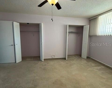 7920 Sun Island Drive S - Photo Thumbnail 15