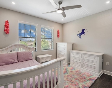 12316 Fitzroy Street - Photo Thumbnail 23