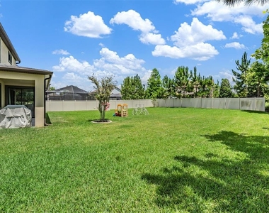 12316 Fitzroy Street - Photo Thumbnail 32