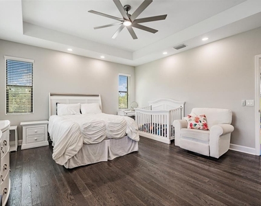 12316 Fitzroy Street - Photo Thumbnail 20