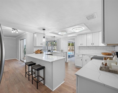 1932 Oro Court - Photo Thumbnail 38