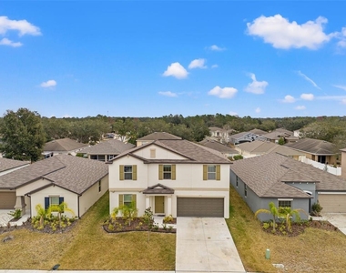 194 Argyll Drive - Photo Thumbnail 2