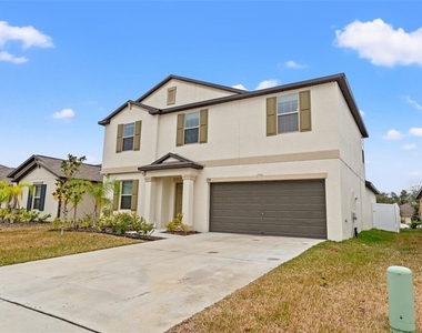 194 Argyll Drive - Photo Thumbnail 5