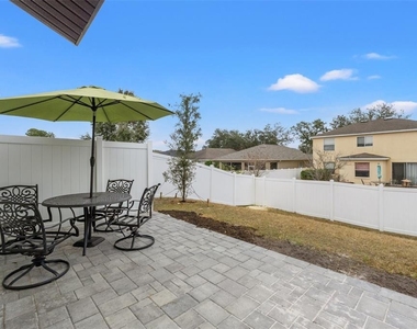 194 Argyll Drive - Photo Thumbnail 41