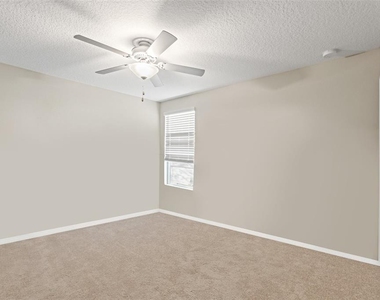194 Argyll Drive - Photo Thumbnail 58
