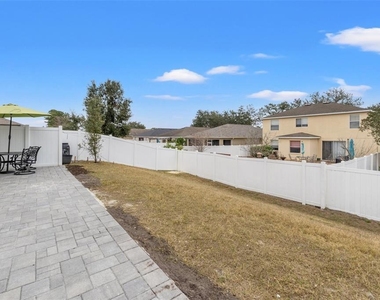 194 Argyll Drive - Photo Thumbnail 42