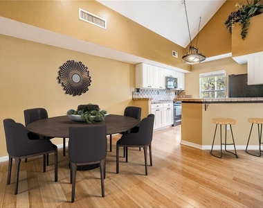 9156 Lake Chase Island Way - Photo Thumbnail 23