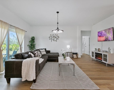 4306 Joseph Street - Photo Thumbnail 21