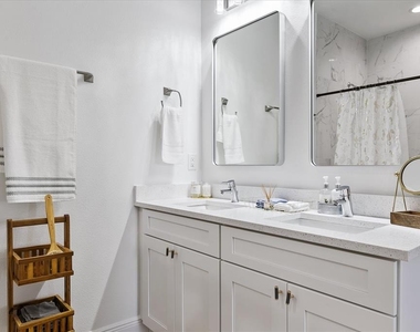 4306 Joseph Street - Photo Thumbnail 13