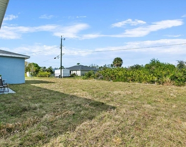 4306 Joseph Street - Photo Thumbnail 3