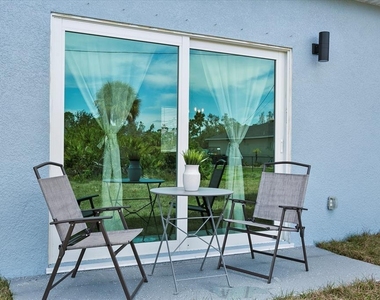 4306 Joseph Street - Photo Thumbnail 4